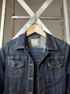 Men’s Classic Dark Wash Denim Jacket